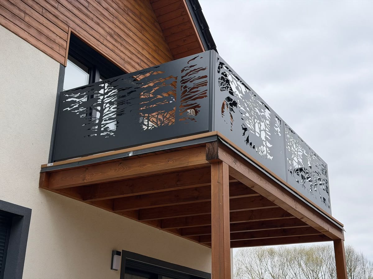 Modern laser-cut geometric pattern balcony balustrade panel design in architectural setting